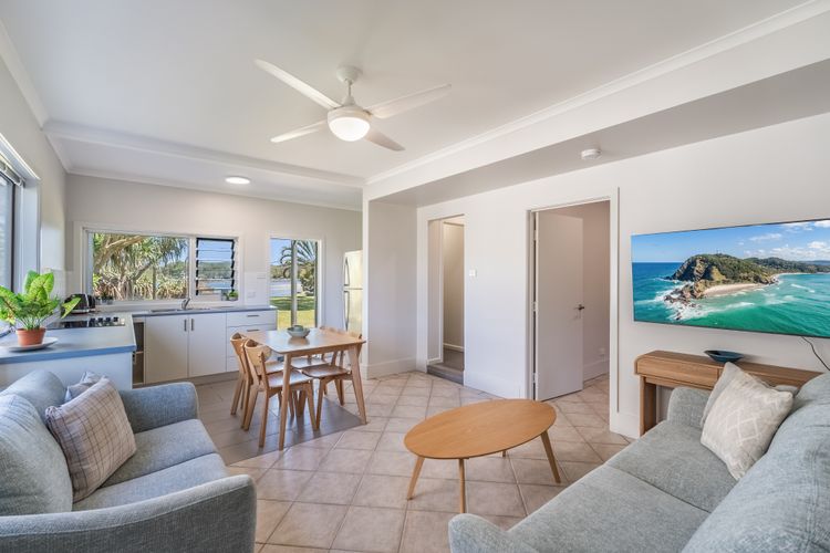 SunnySide – 3 McDonald Place