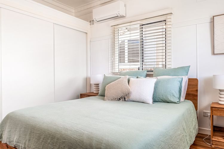 Salt on Cedar – 17 Cedar Street