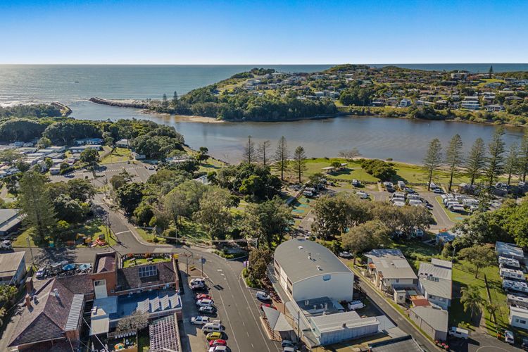 Evans River Apartment – 2/18 Oak Street