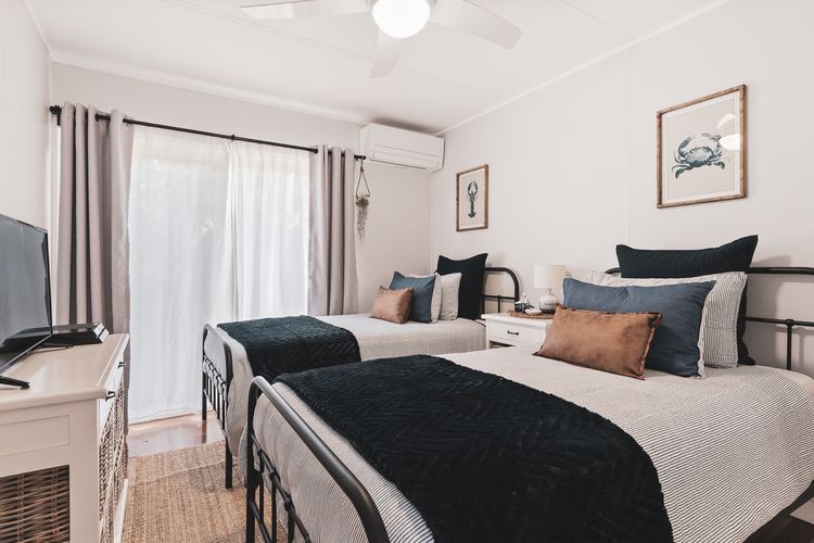 The Beach Shack – 12 Flame Street