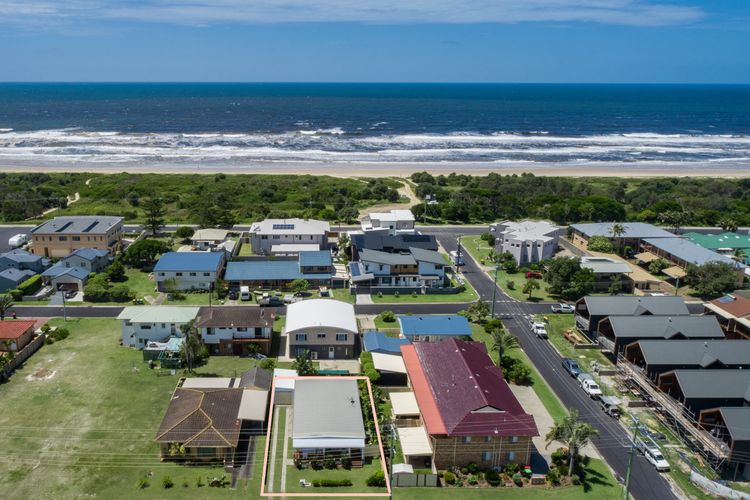 The Beach Shack – 12 Flame Street