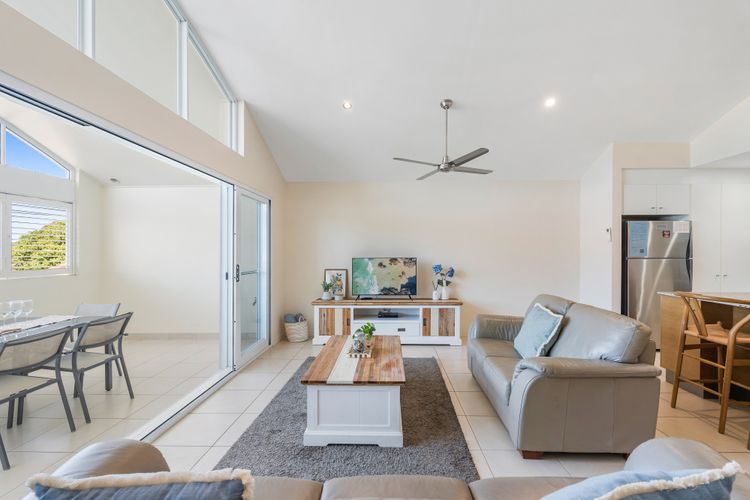 Malibu Apartments Unit 2 – 5 Oak Street