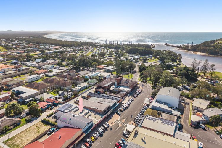 Malibu Apartments Unit 2 – 5 Oak Street