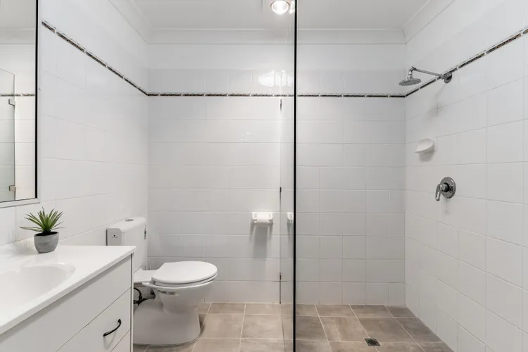 The Sails – Unit 1 – 21 Beech Street