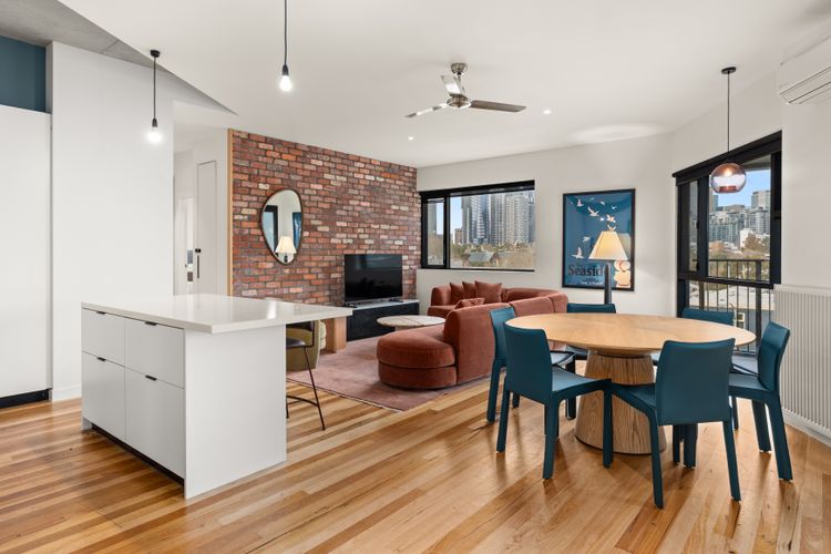 Hawke & Hide Designer 3BR Balcony Retreat