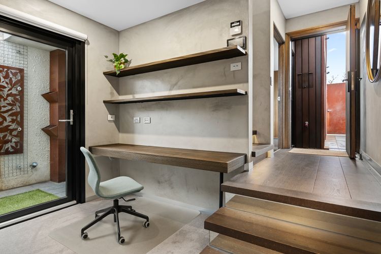Corten Haus South Urban Retreat