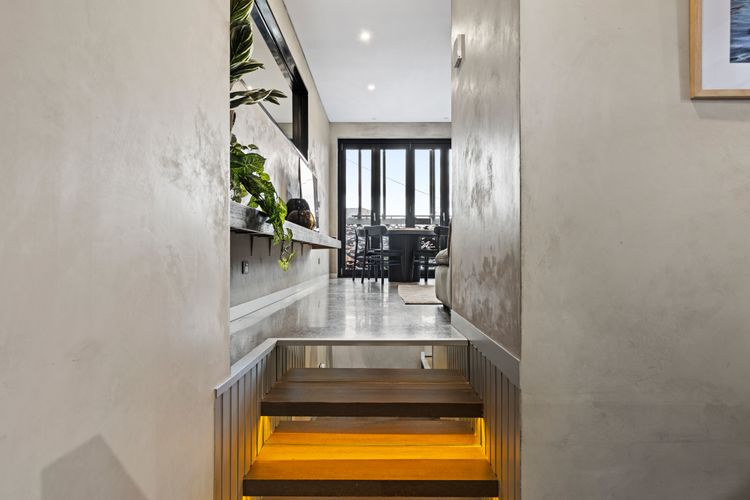 Corten Haus South Urban Retreat