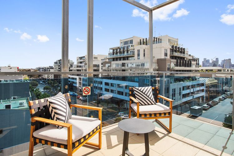 Zinc Views 501