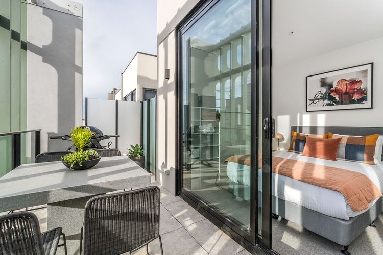 Axel Apartments 201 The Clarke