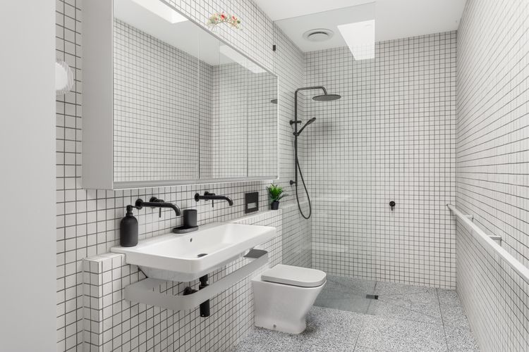 Ensuite