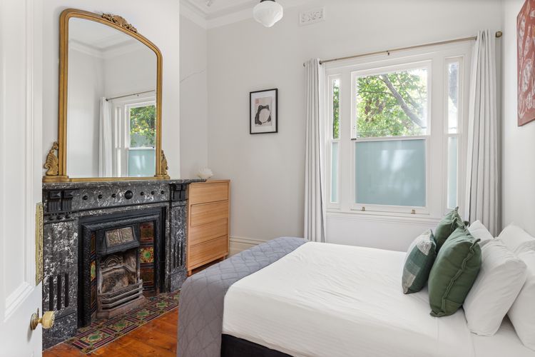 Queen Bedroom