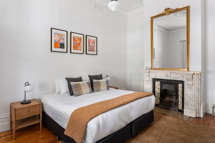 King Bed