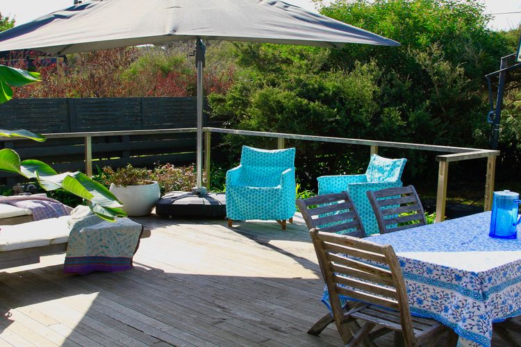 The Deckhouse at Lonnie