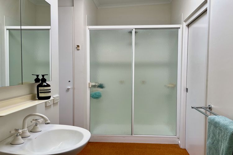 The Deckhouse at Lonnie