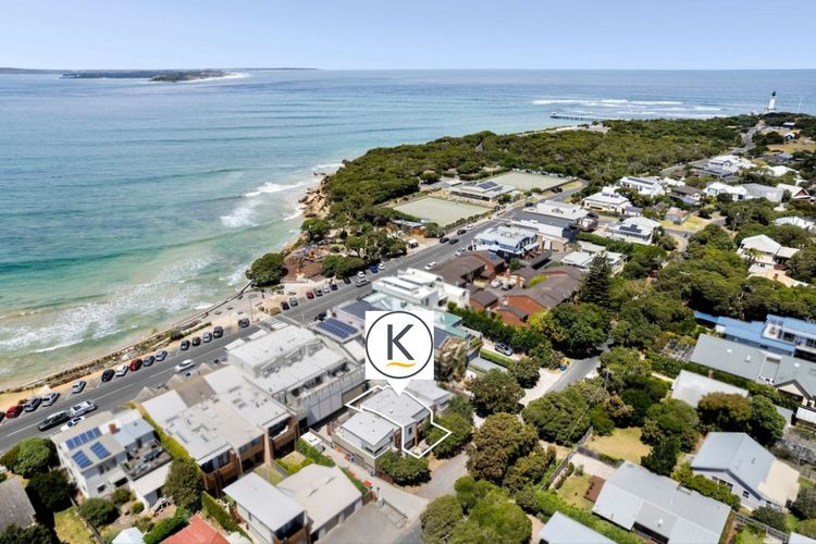 Beach House at Lonnie