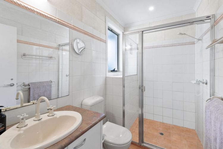 Alexander in Old Lonnie