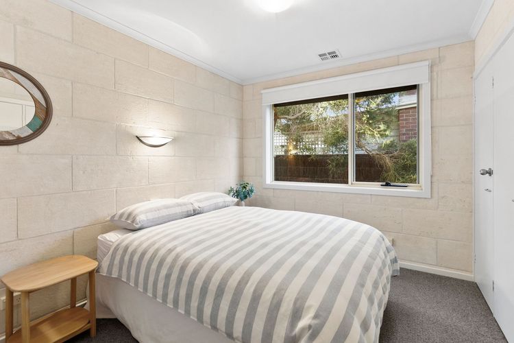 Alexander in Old Lonnie