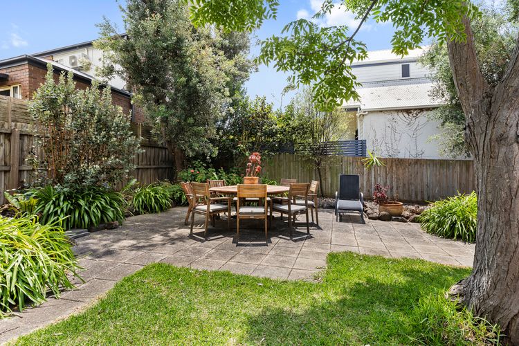 The Lighthouse Point Lonsdale