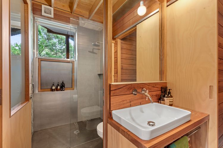 Old Lonnie Crigan RD