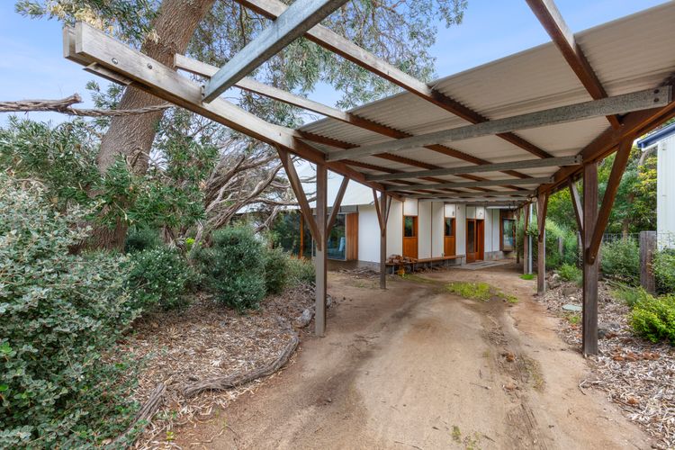 Old Lonnie Crigan RD