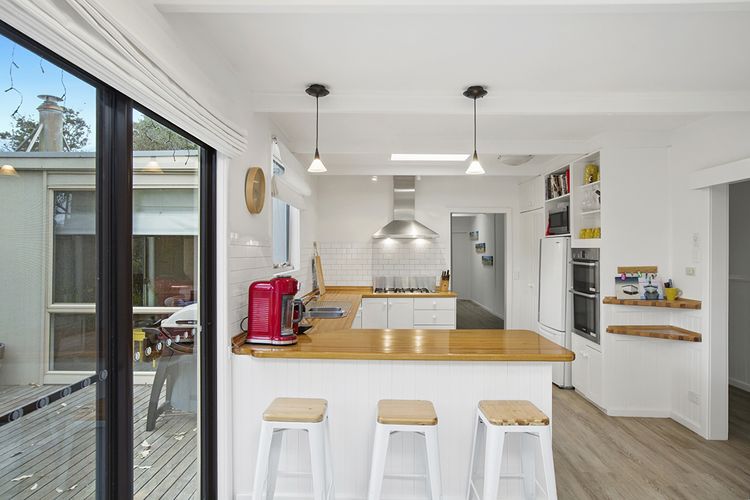 Serene Lonsdale Getaway