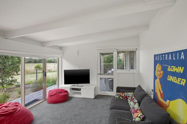 Serene Lonsdale Getaway