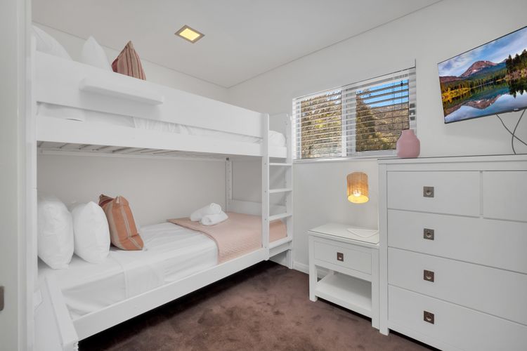 Black Diamond (Tombarra 6A)