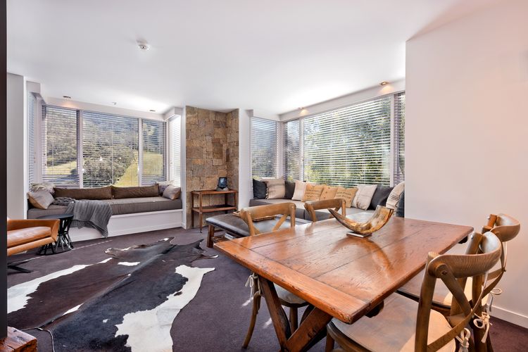 Big Nanook – Squatters 32