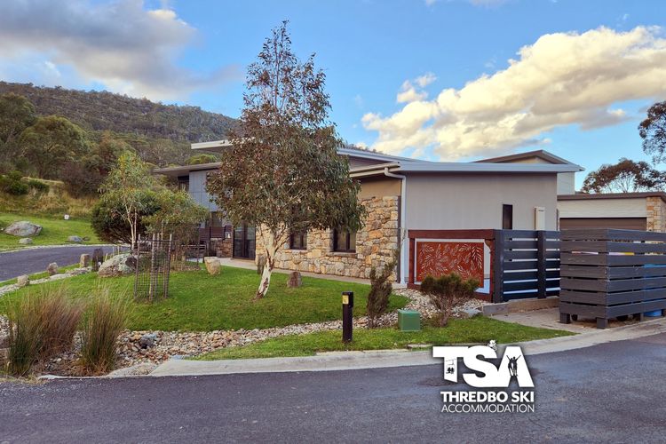 Ski Fall at Lake Crackenback