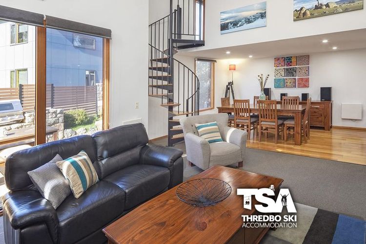 Ski Fall at Lake Crackenback