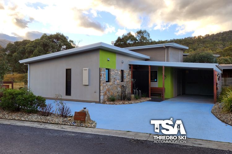 Ski Fall at Lake Crackenback