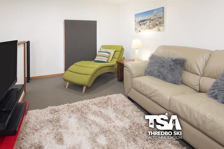 Ski Fall at Lake Crackenback