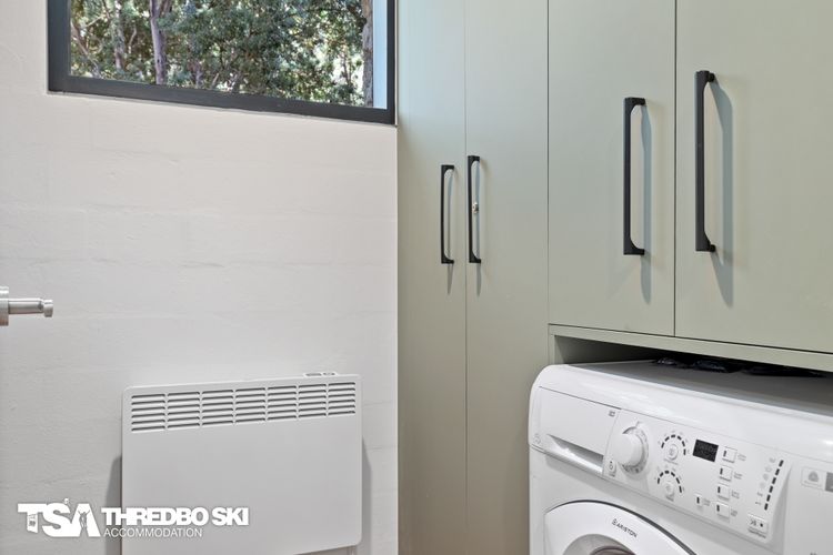 Ironmongie 1 (JackFrost)