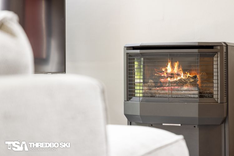 Ironmongie 1 (JackFrost)