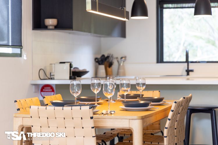 Ironmongie 1 (JackFrost)