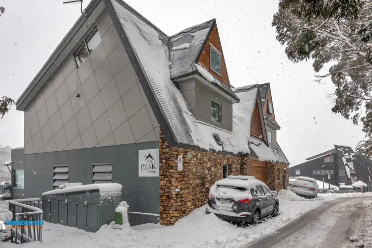 The Peak Penthouse 8