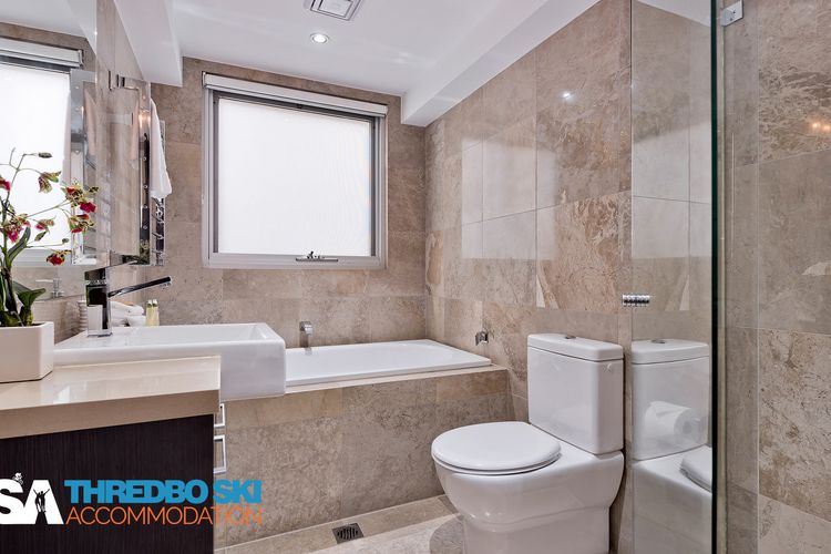 The Peak Penthouse 9