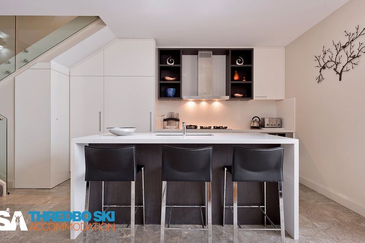 The Peak Penthouse 9