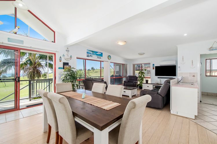 Heathers Seaside Apartments 2, 10 Rankine Street
