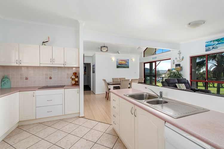 Heathers Seaside Apartments 2, 10 Rankine Street