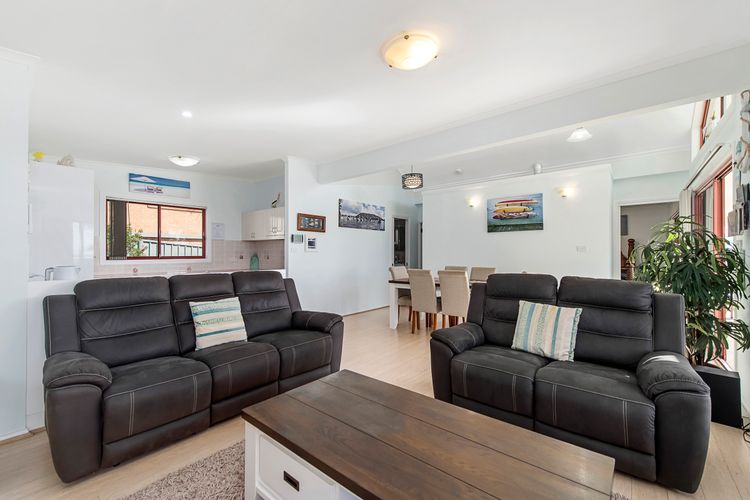 Heathers Seaside Apartments 2, 10 Rankine Street