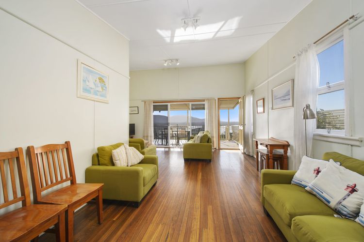 Hi View, 18 Dulconghi Street