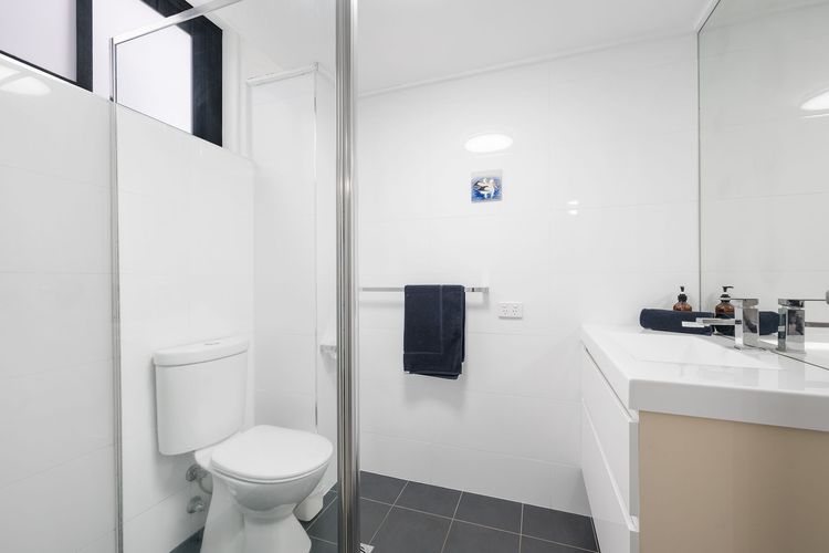 Holiday Central Tasman Towers Unit 2