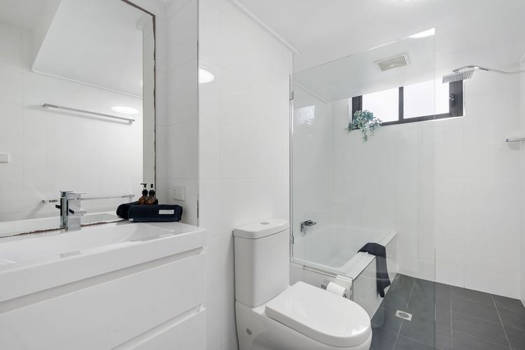 Holiday Central Tasman Towers Unit 2