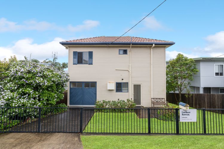 Lorikeet Retreat, 11 Hodgson Street