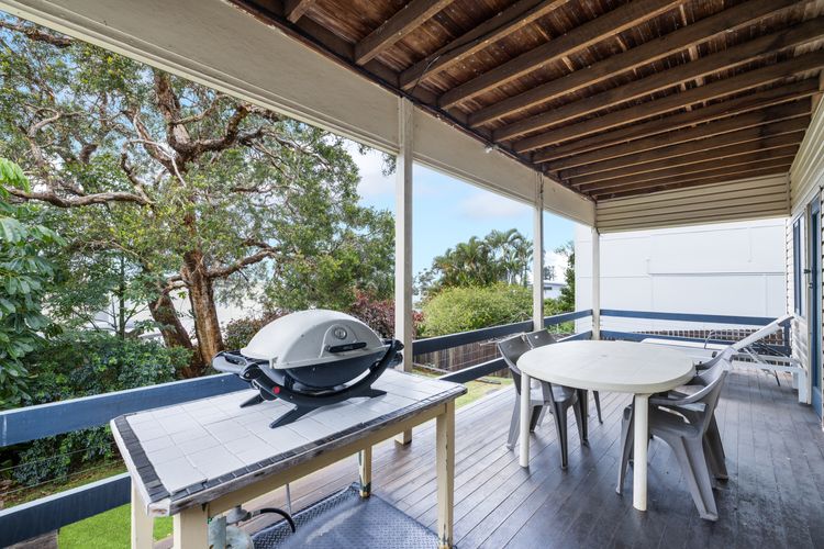 Lorikeet Retreat, 11 Hodgson Street