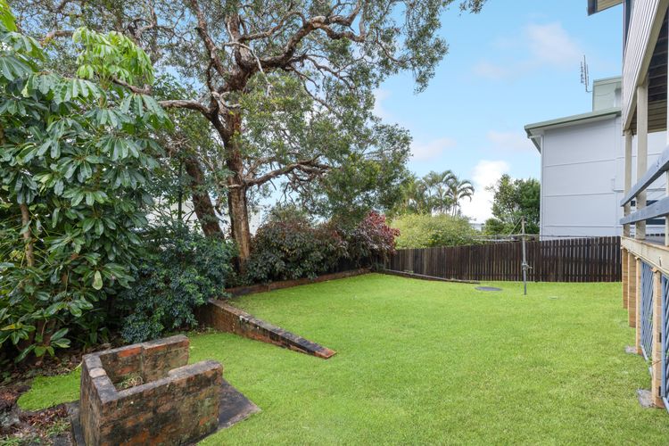 Lorikeet Retreat, 11 Hodgson Street