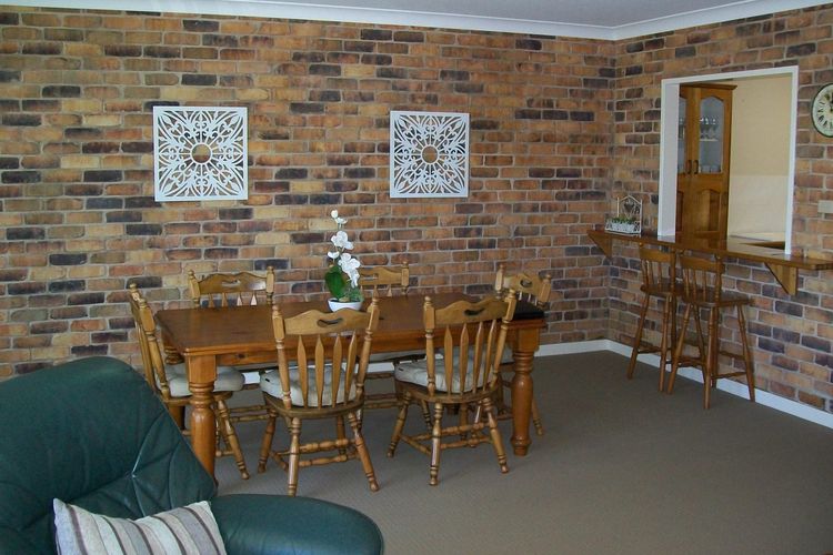Mainsail 10, 17 Owen Street