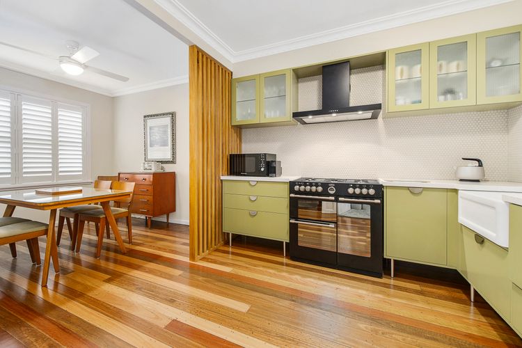 ONDINE, 4 Belmore Street