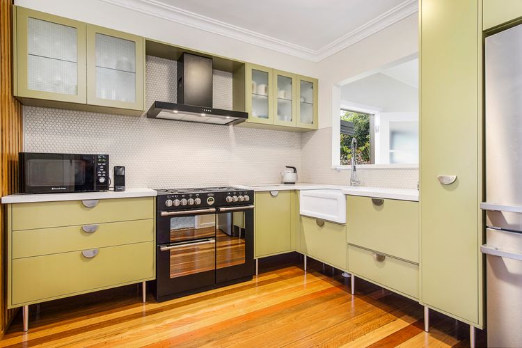 ONDINE, 4 Belmore Street